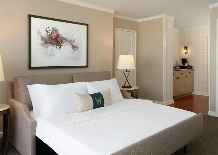 Executive King Suite